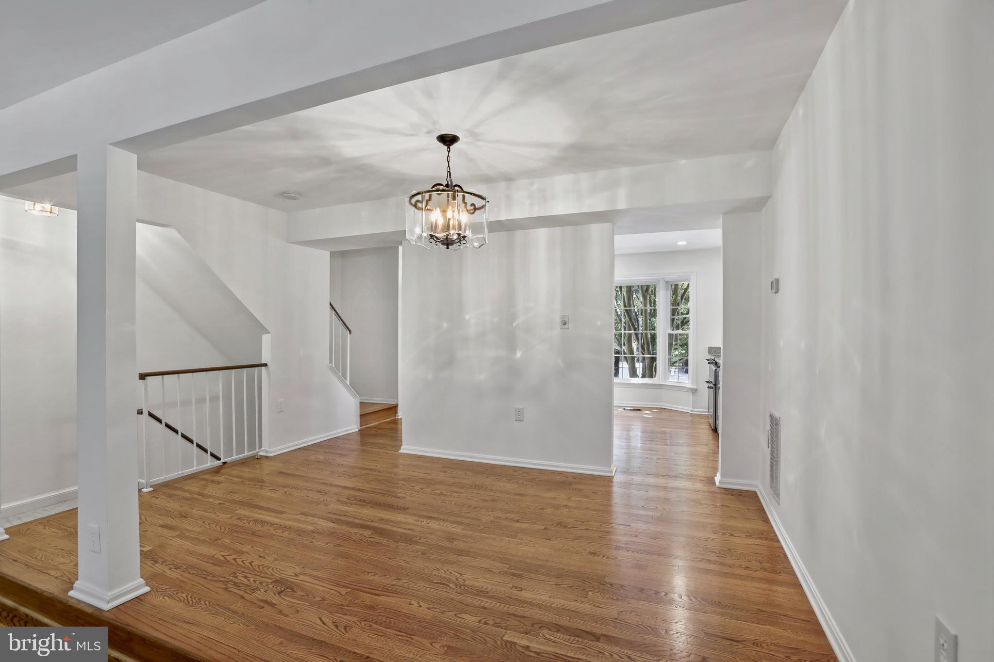 5440 New London Park Dr