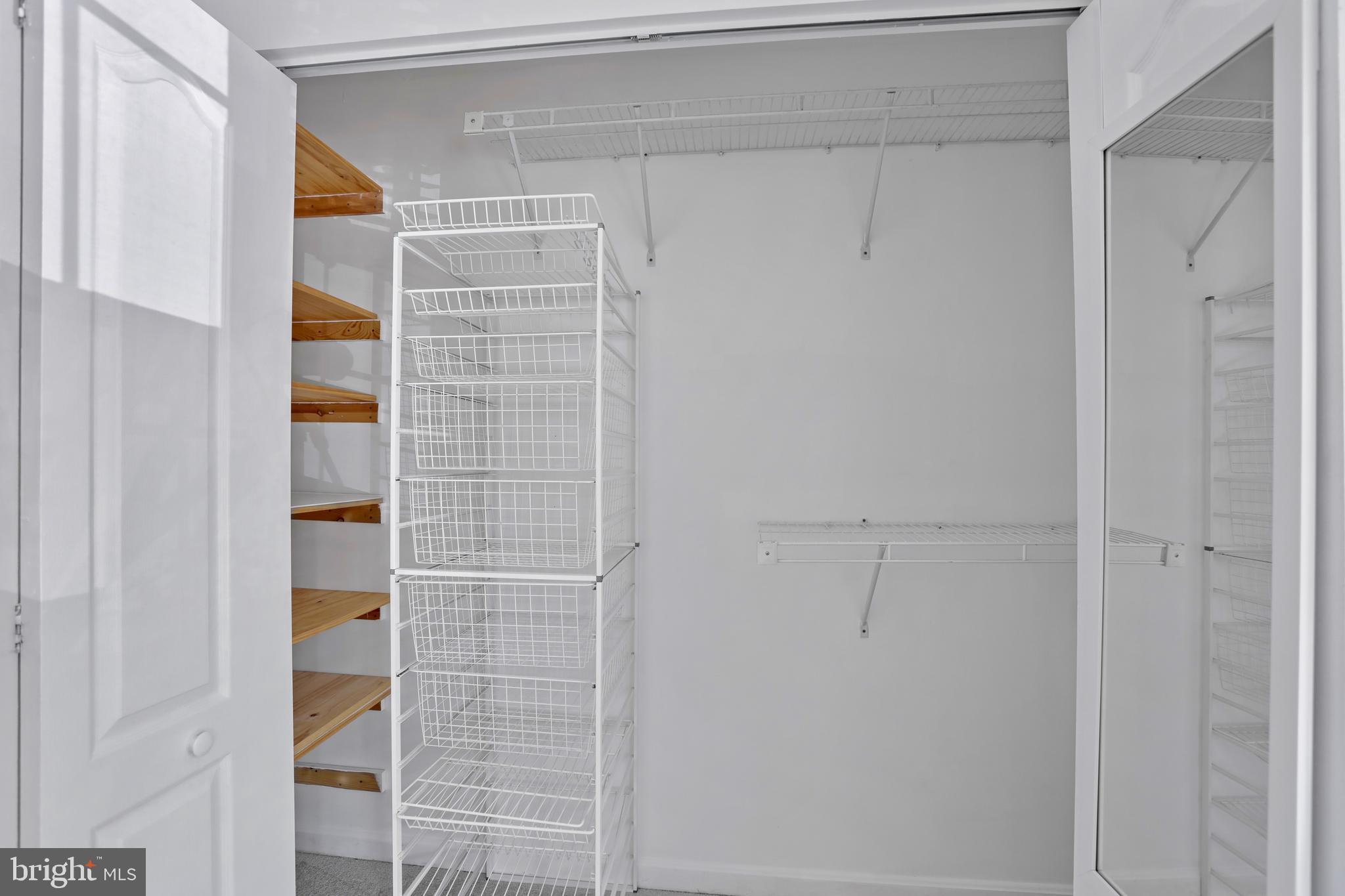 5440 New London Park Dr