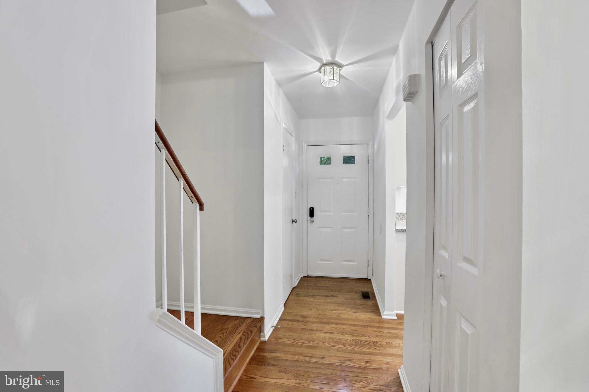 5440 New London Park Dr