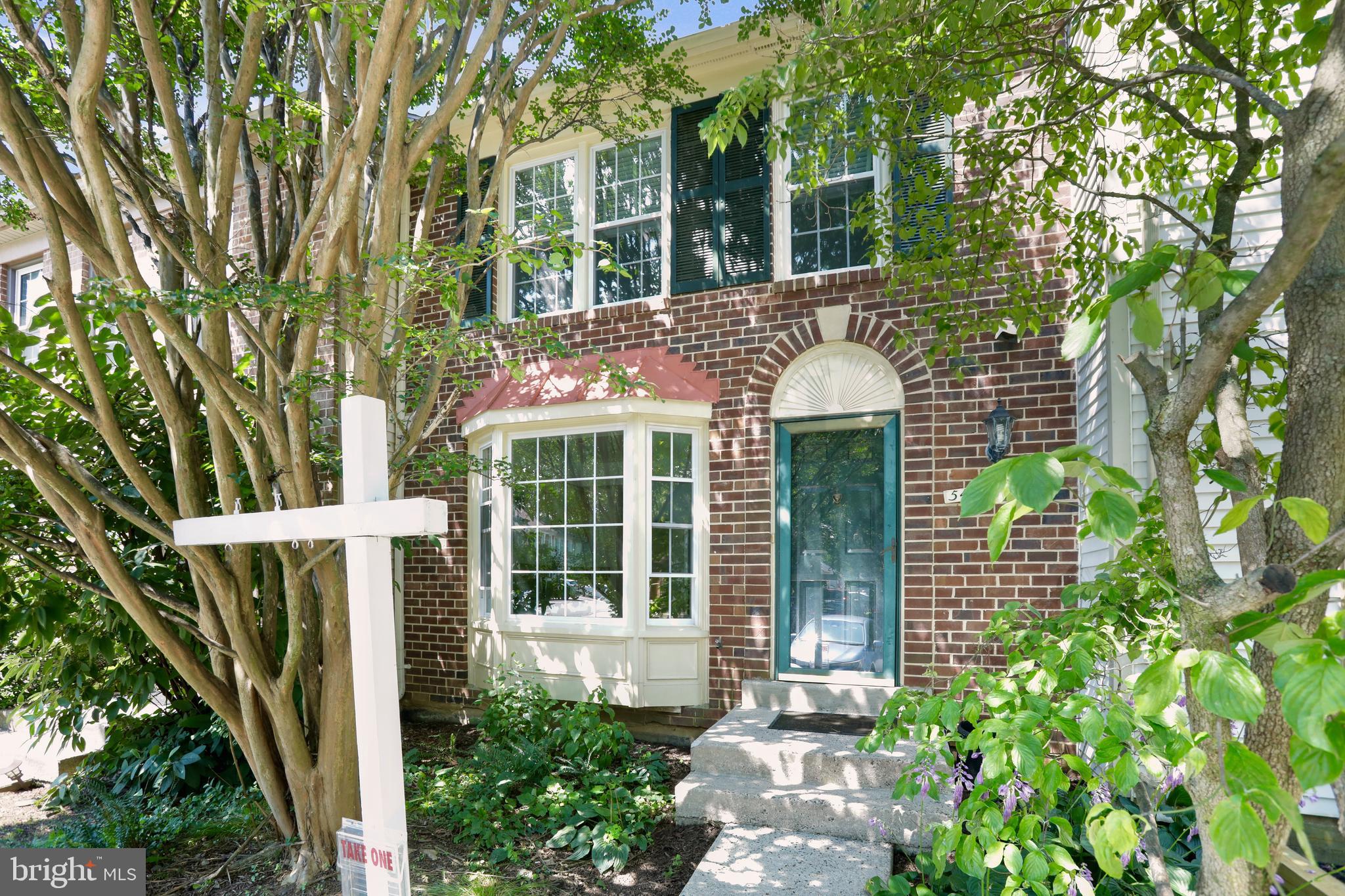 5440 New London Park Dr