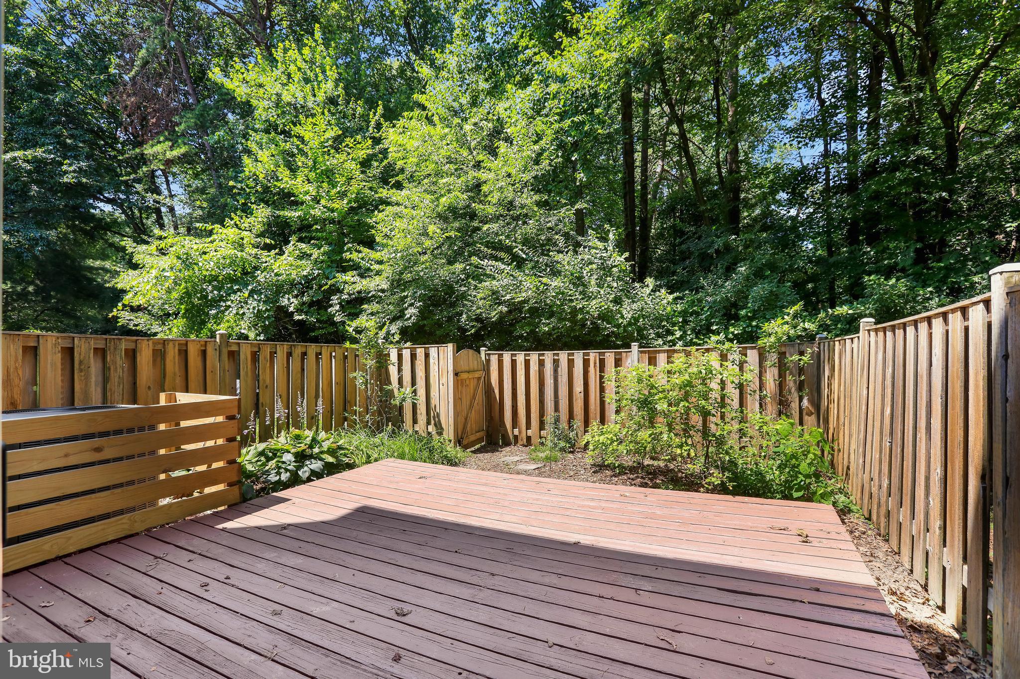 5440 New London Park Dr