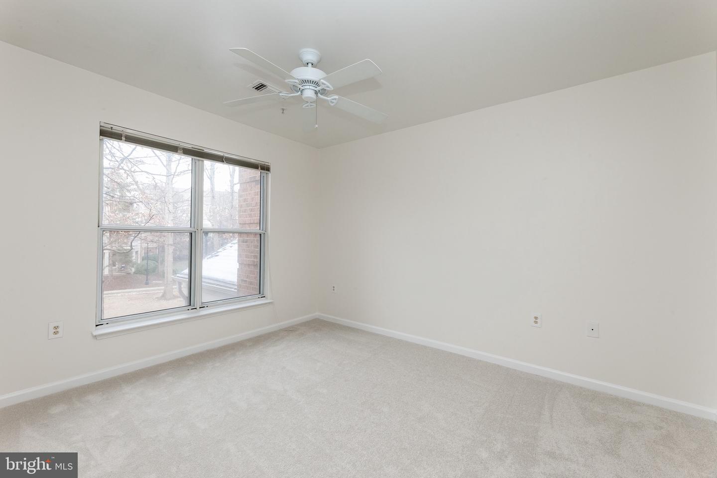 2204 Westcourt Ln #201