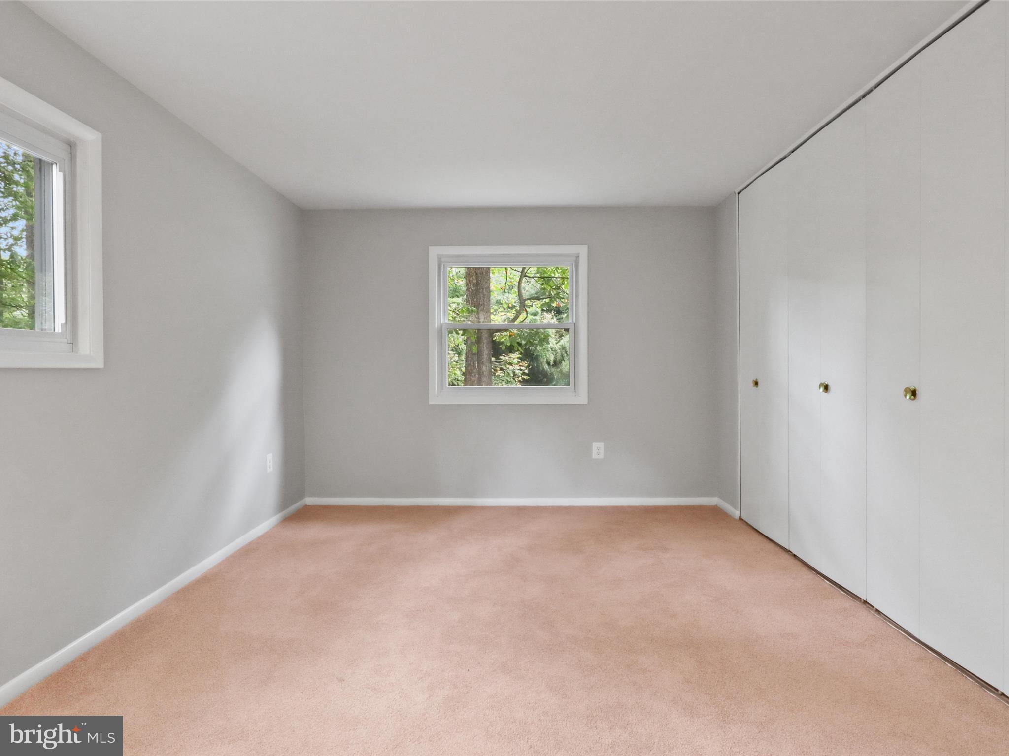 8504 CANTERBURY DRIVE