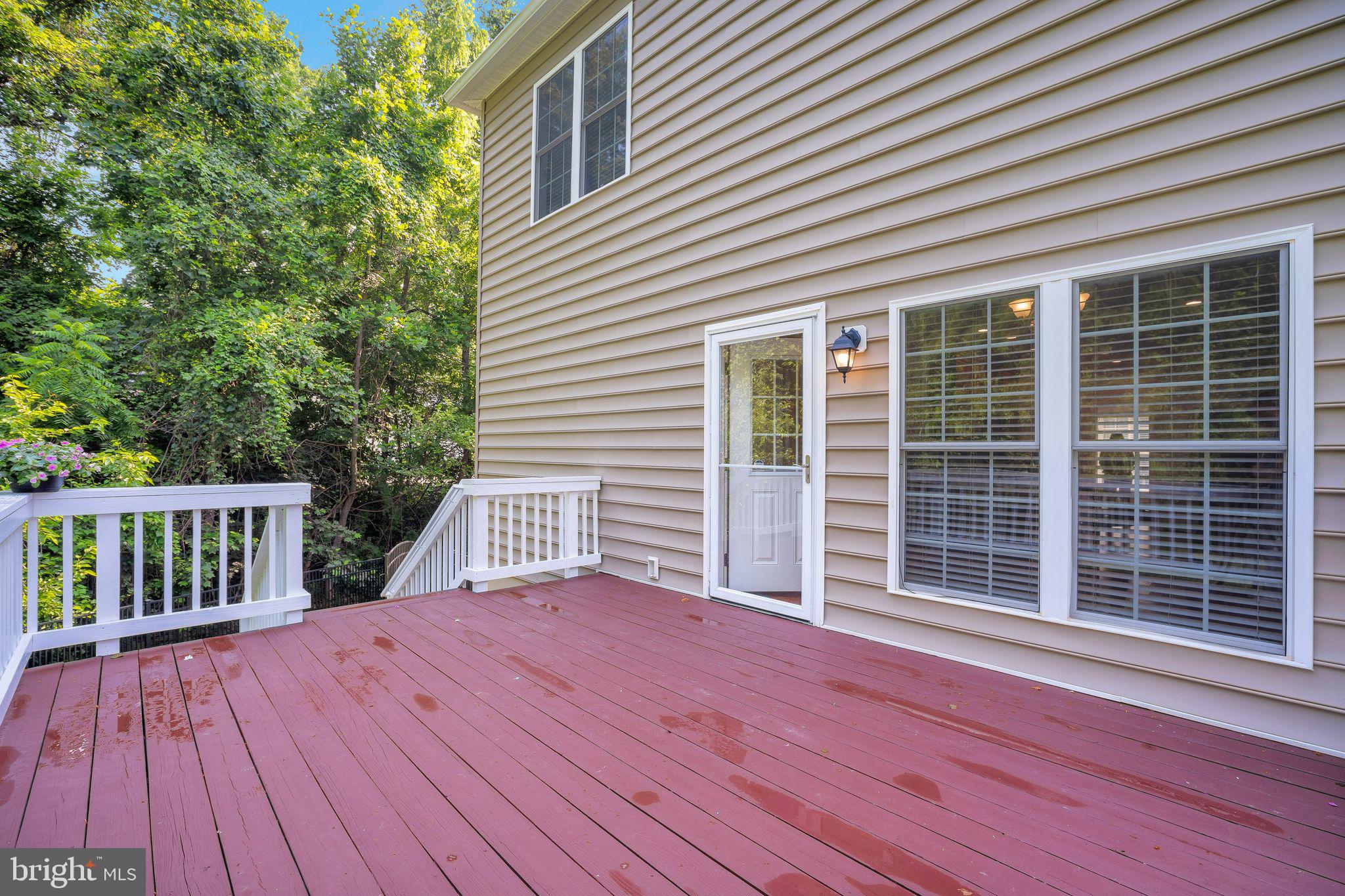 2862 Rosemary Ln