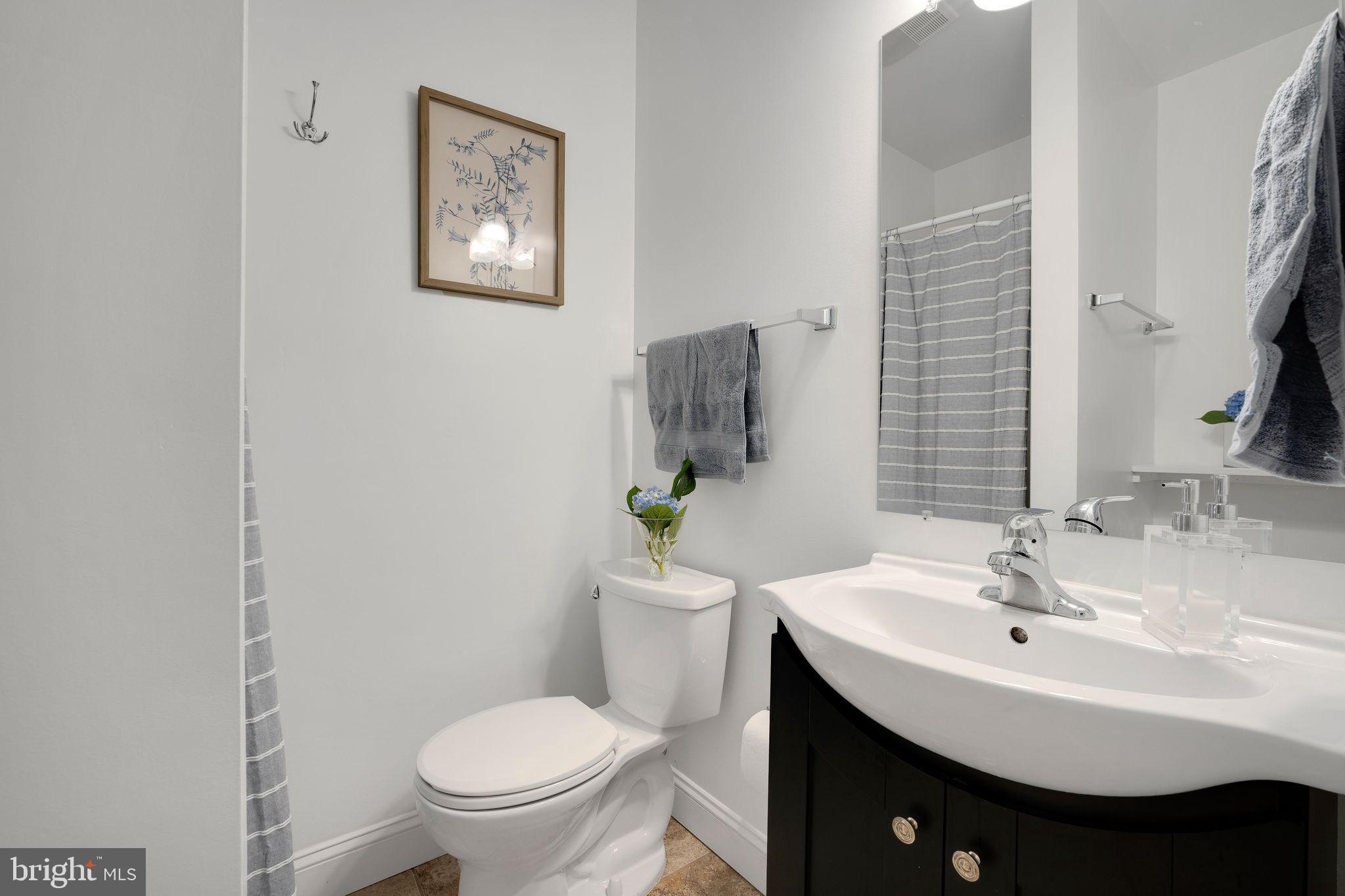 2862 Rosemary Ln