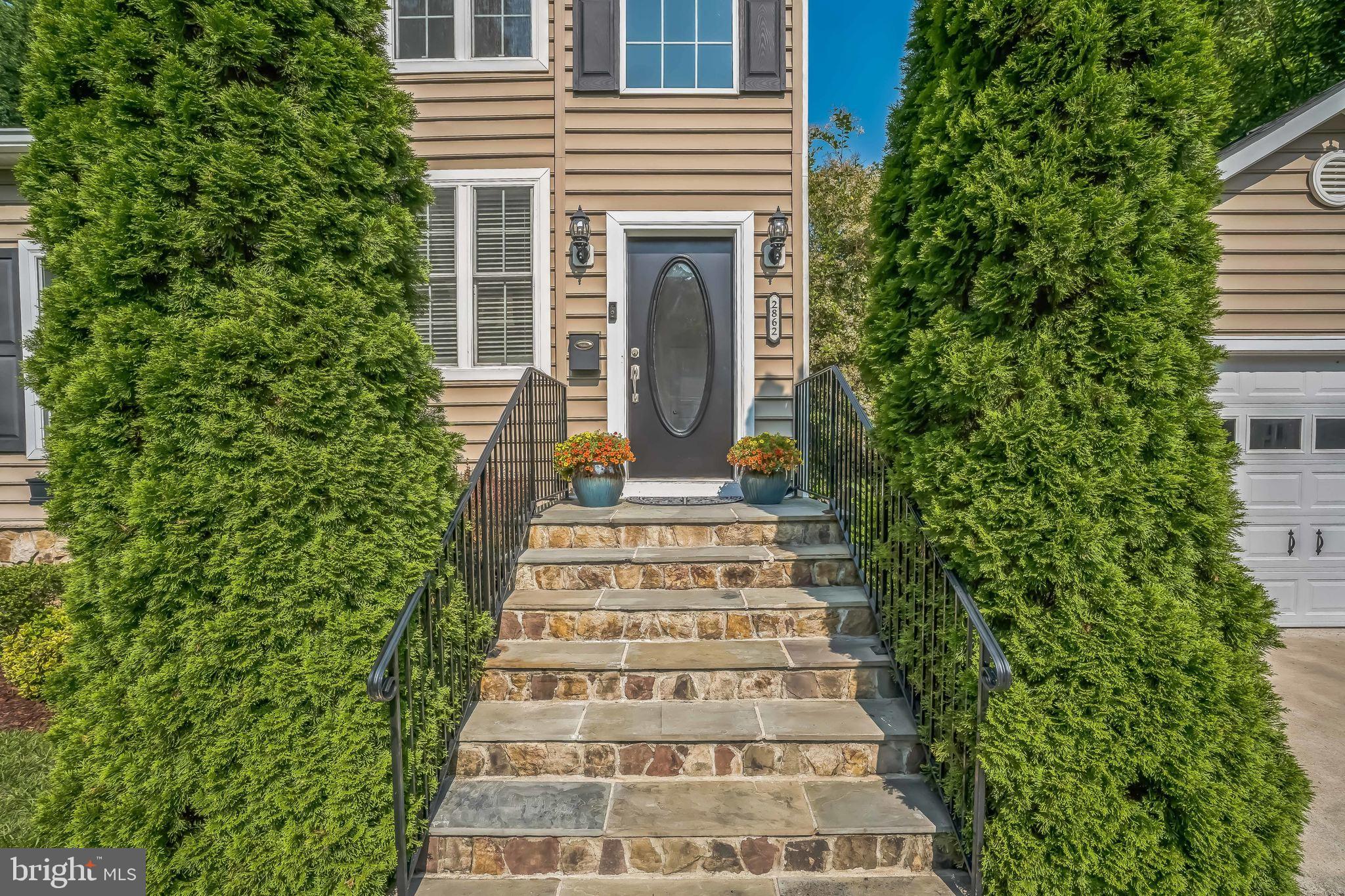 2862 Rosemary Ln