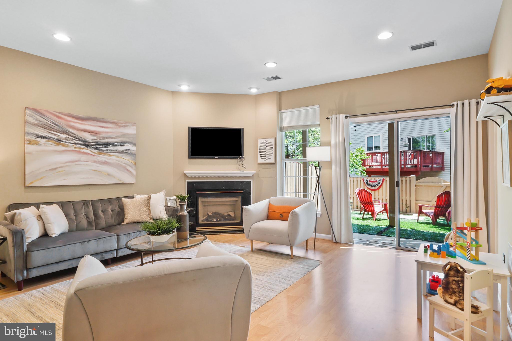 13619 Red Squirrel Way