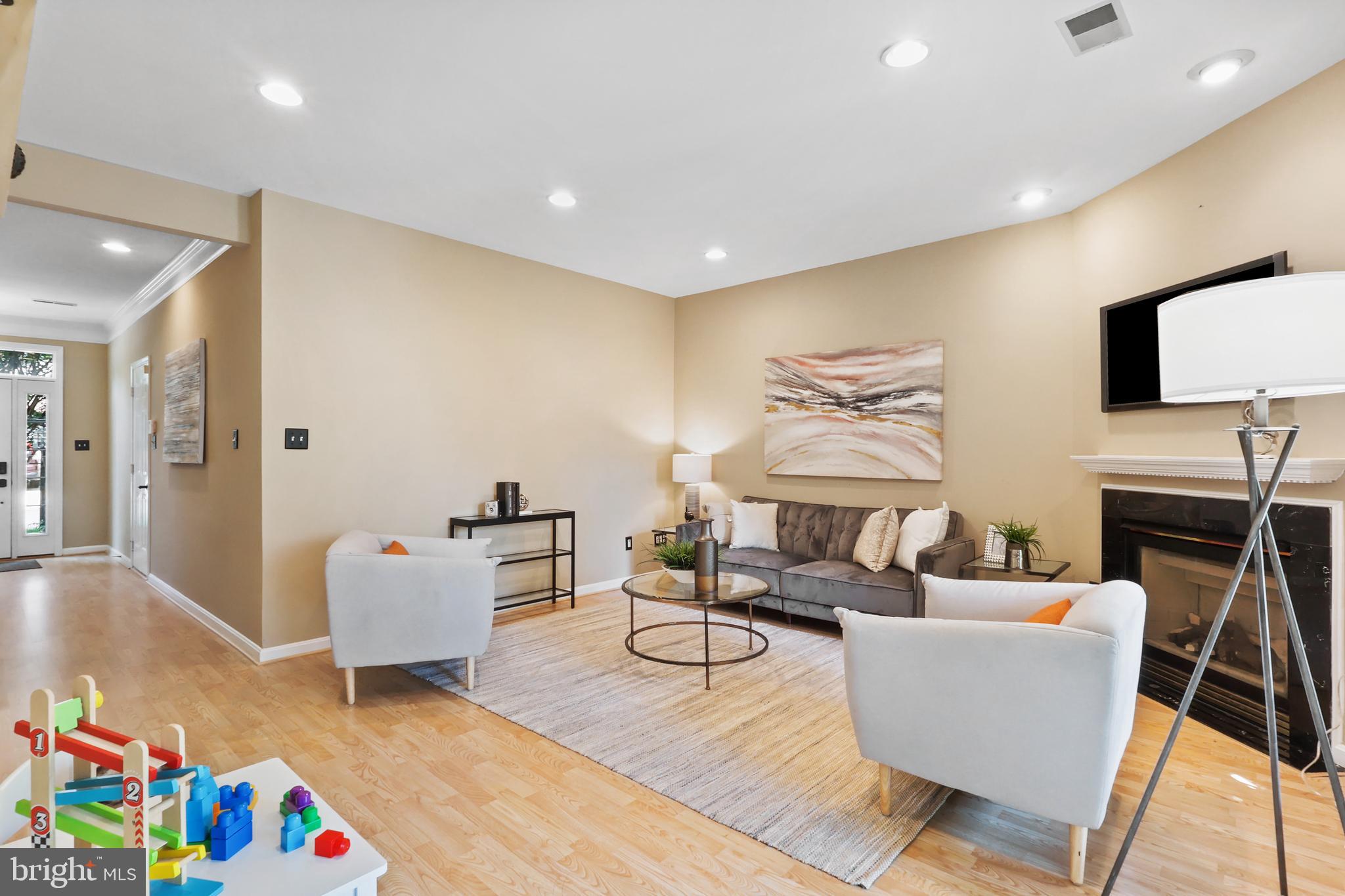 13619 Red Squirrel Way