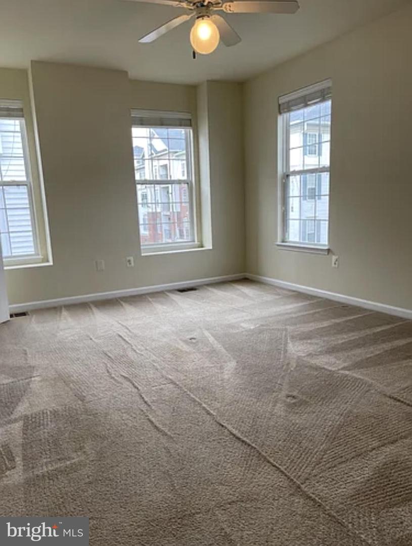 11592-B CAVALIER LANDING CT
