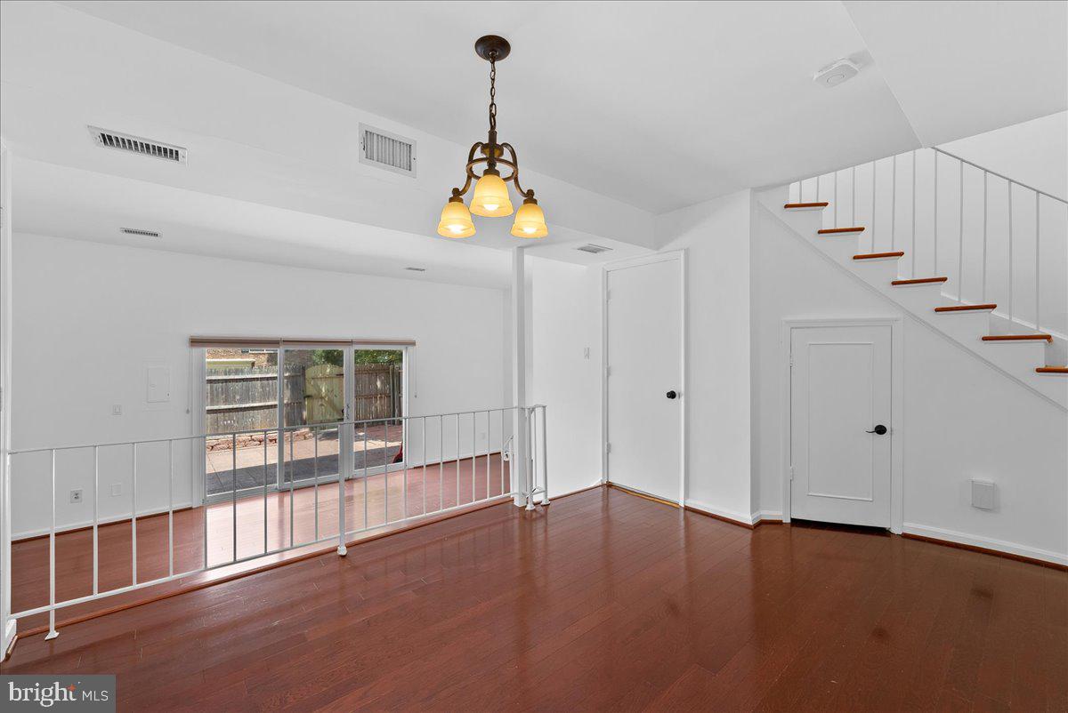 8356 Forrester Blvd #470