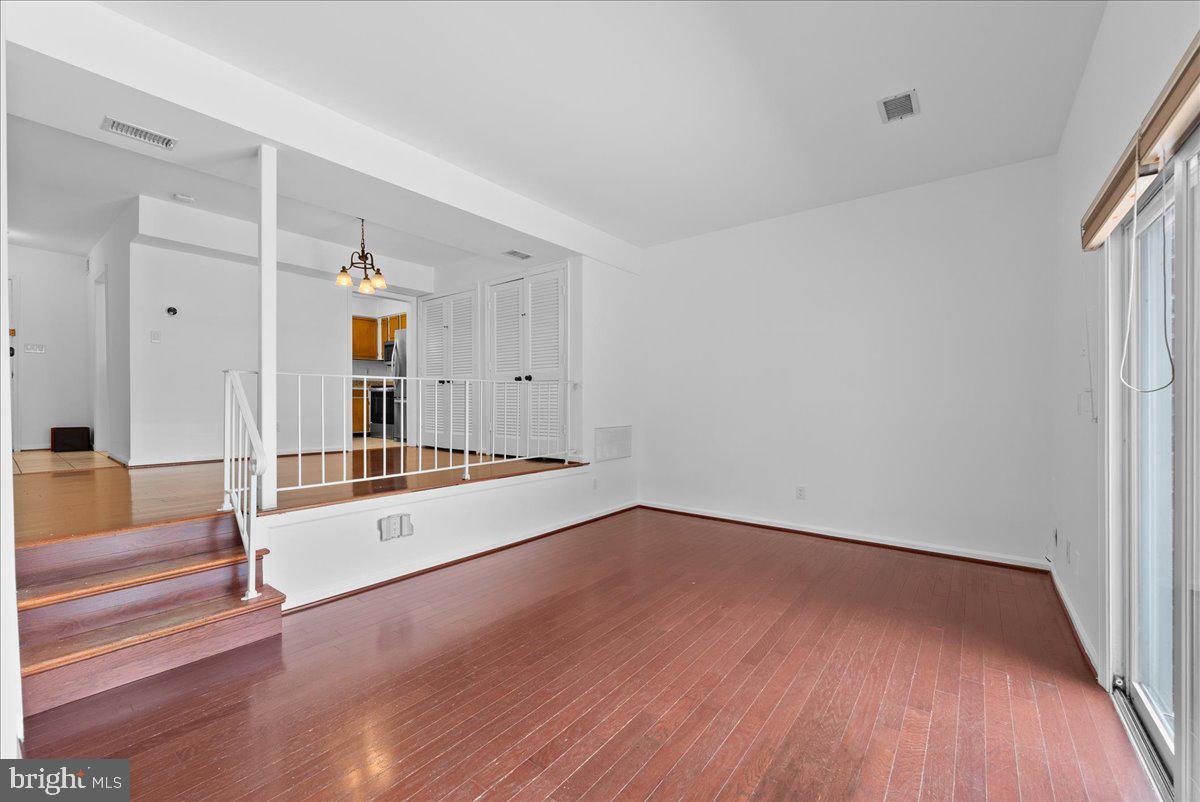 8356 Forrester Blvd #470