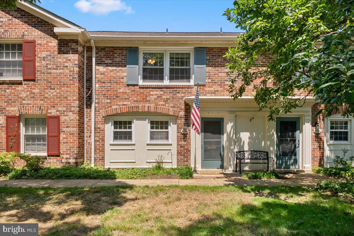 8356 Forrester Blvd #470