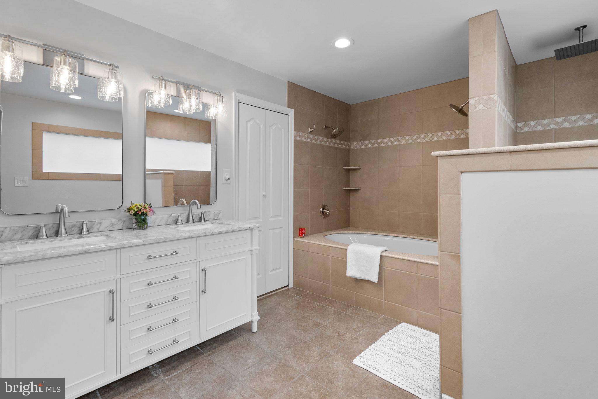 11310 HARBORSIDE CLUSTER