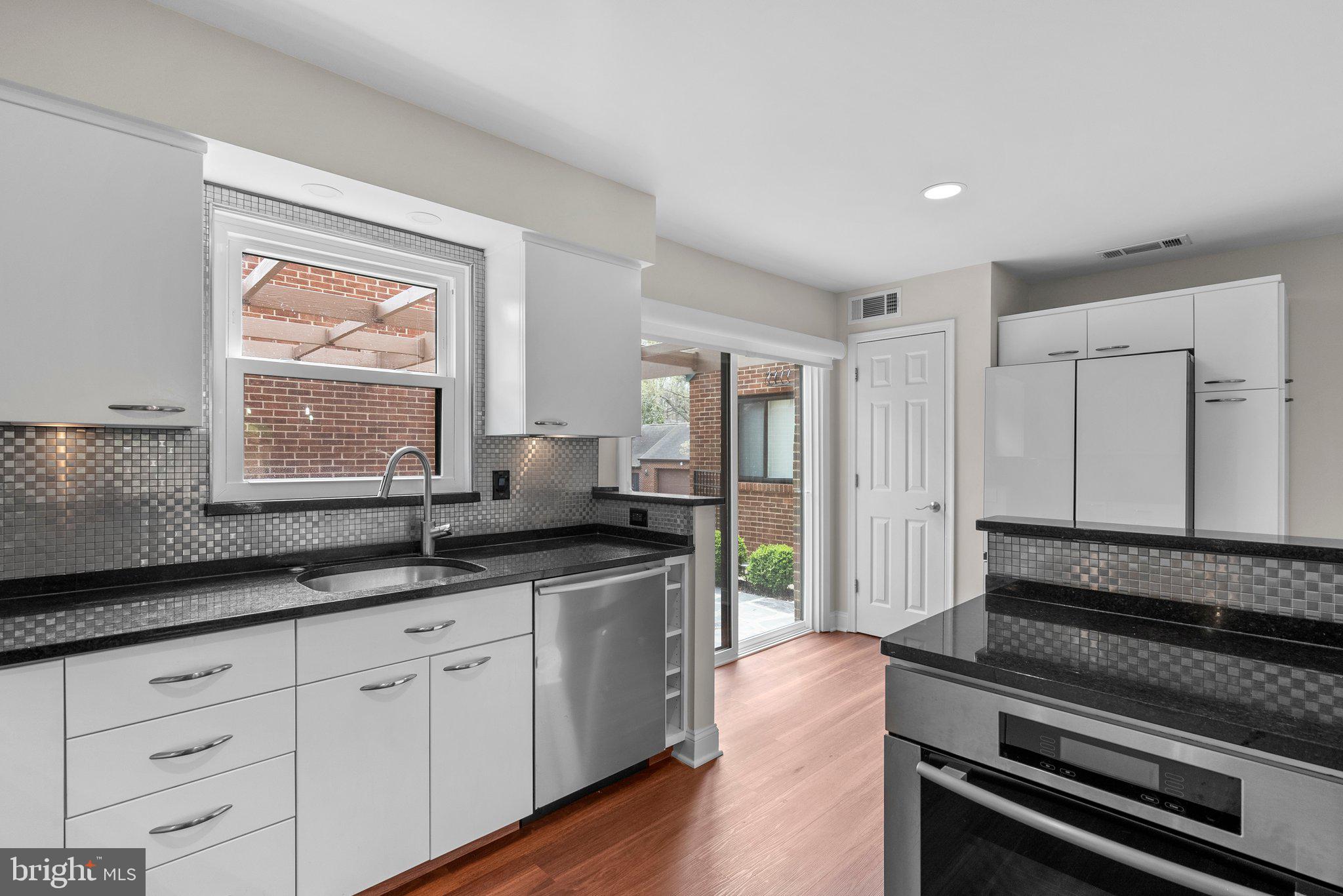 11310 HARBORSIDE CLUSTER