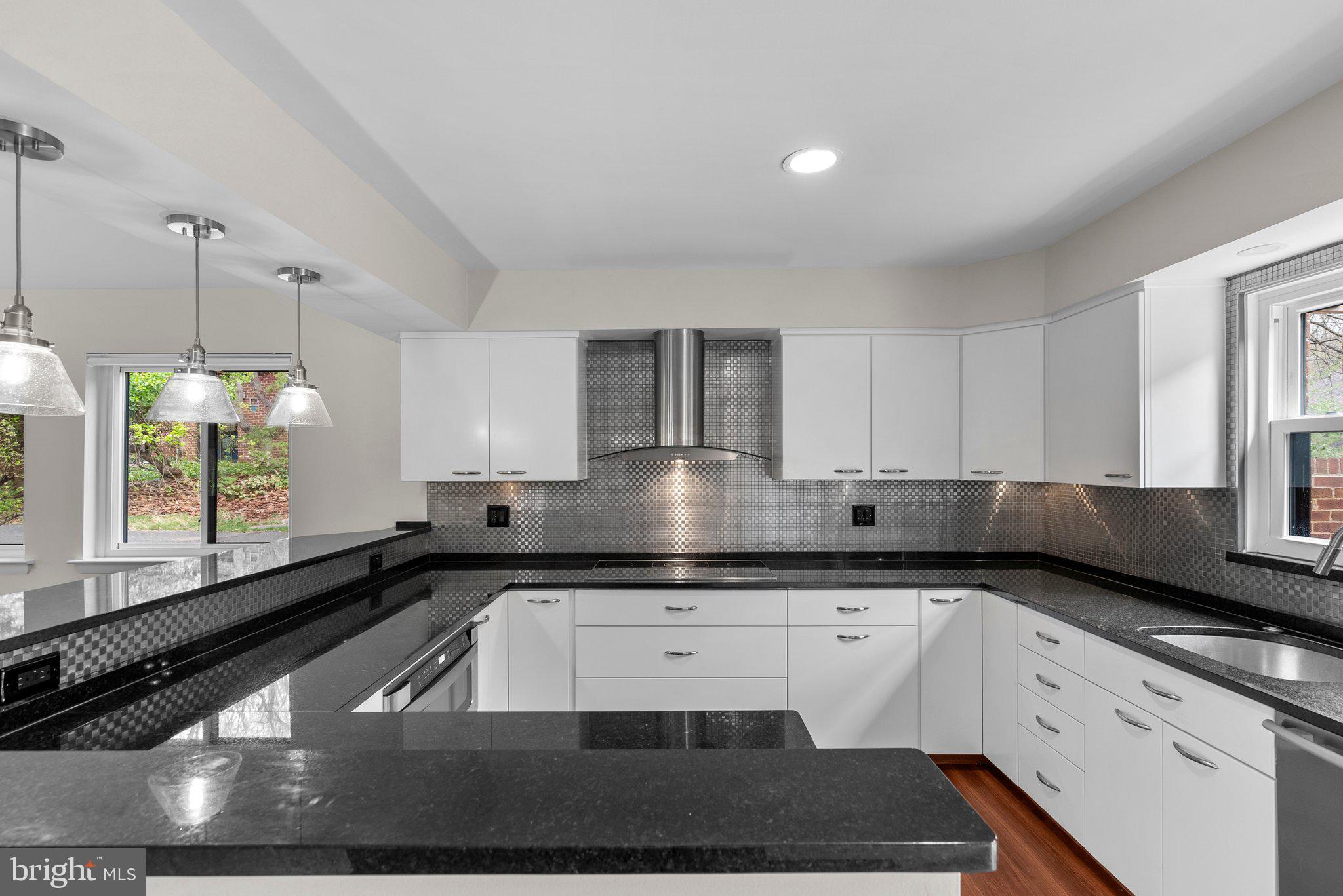 11310 HARBORSIDE CLUSTER