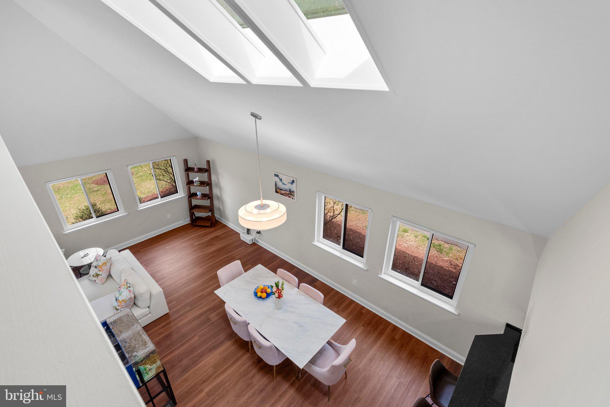 11310 HARBORSIDE CLUSTER