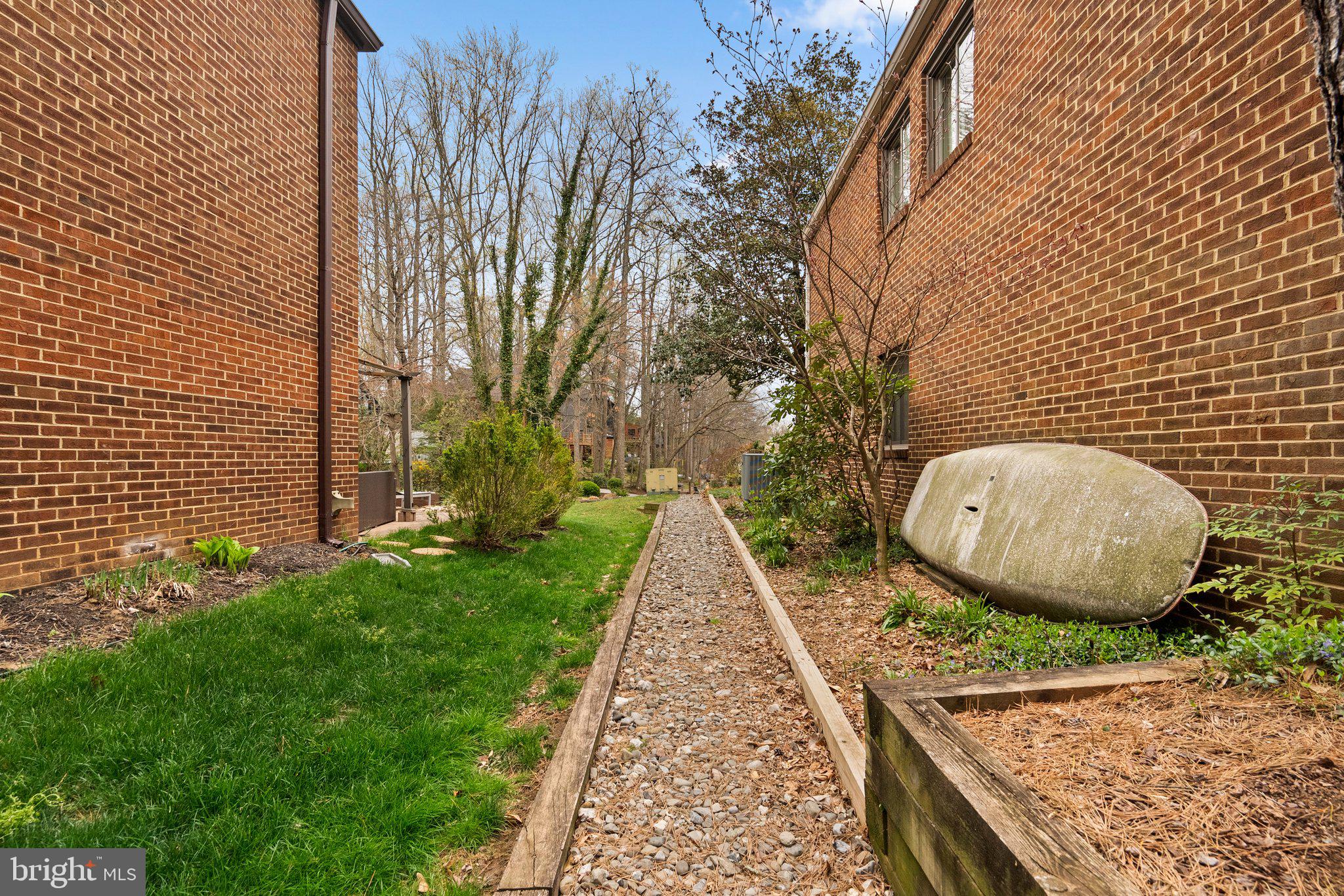 11310 HARBORSIDE CLUSTER