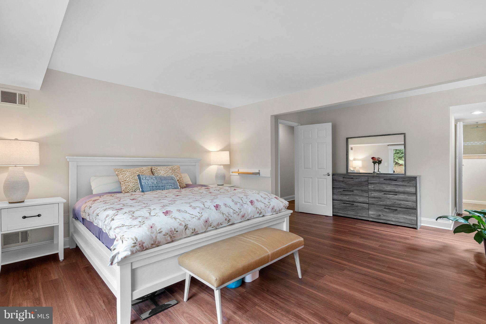 11310 HARBORSIDE CLUSTER