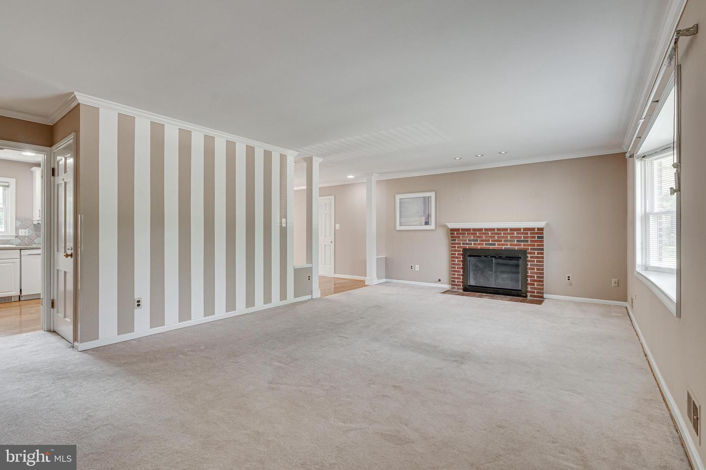 440 Lewis St NW