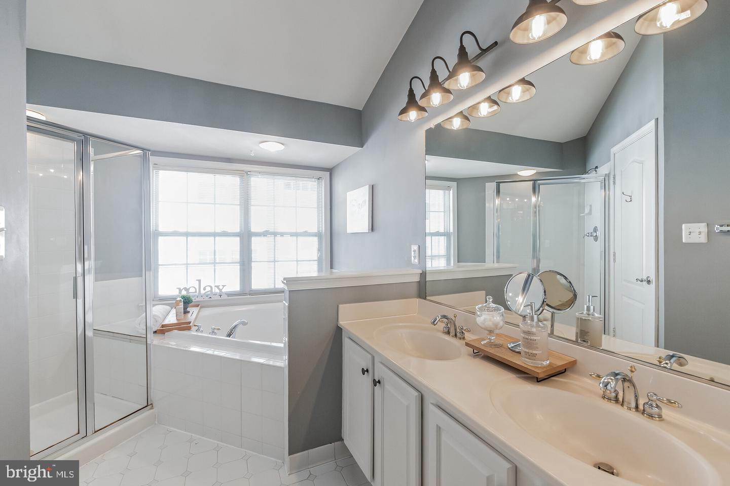 2804 SAINT CROIX DR
