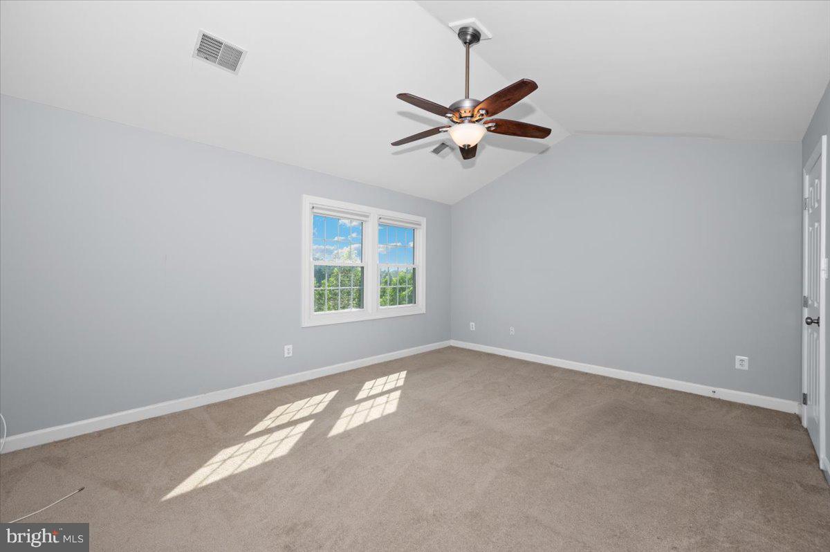 4576 FAIR VALLEY DR