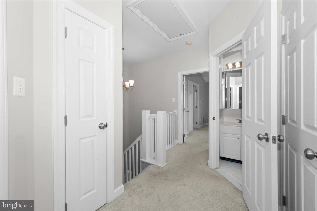 4576 FAIR VALLEY DR