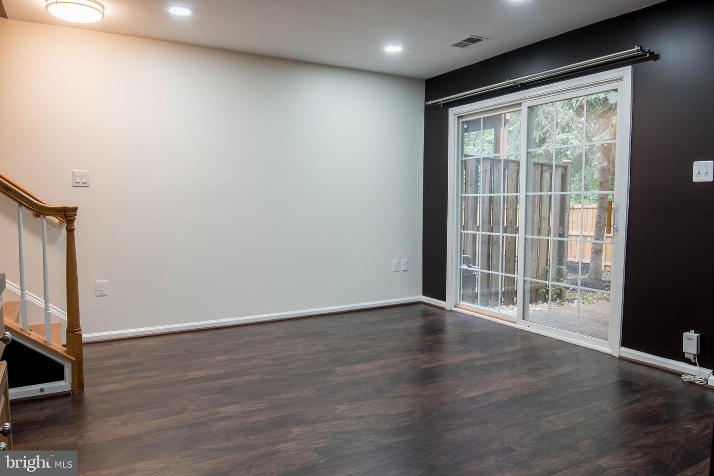 114 Herndon Mill Cir