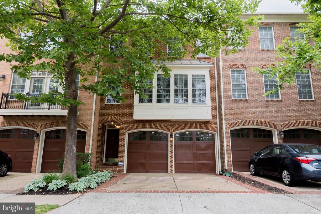 114 Herndon Mill Cir