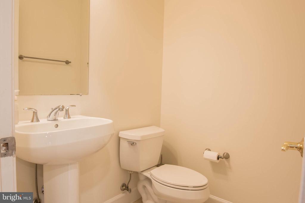 114 Herndon Mill Cir