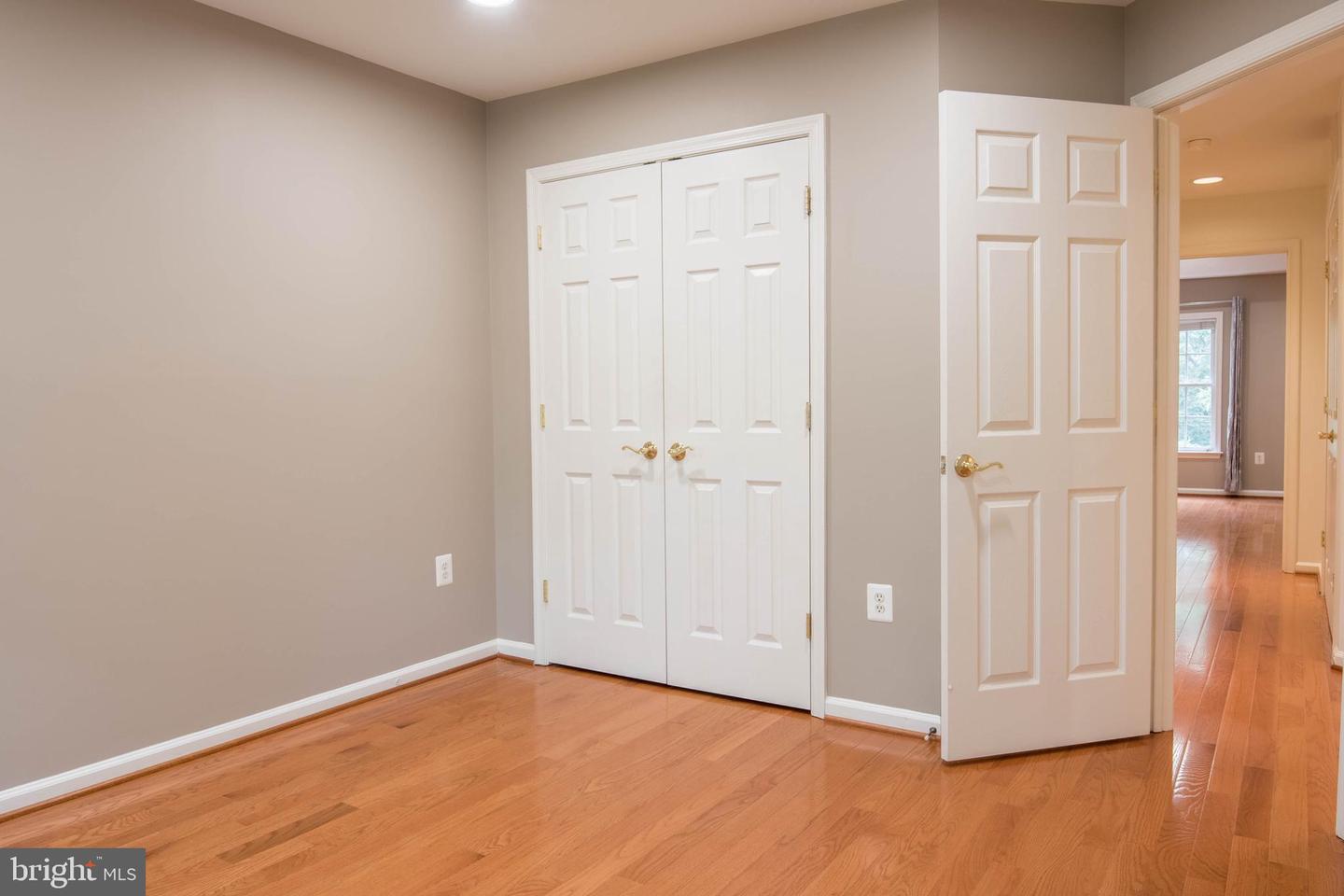 114 Herndon Mill Cir