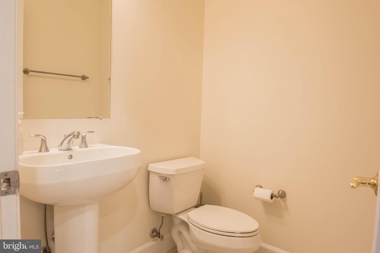 114 Herndon Mill Cir