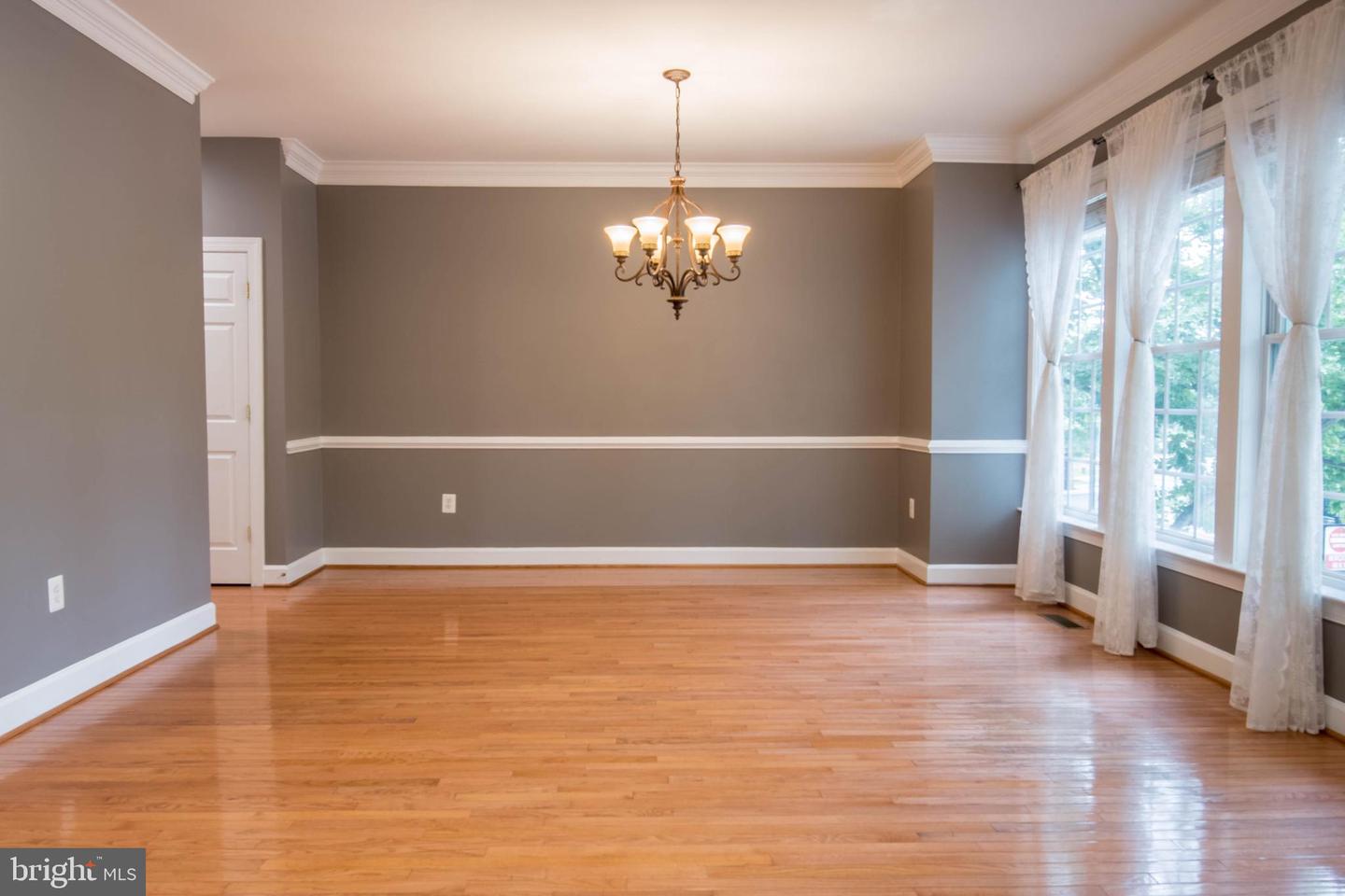 114 Herndon Mill Cir