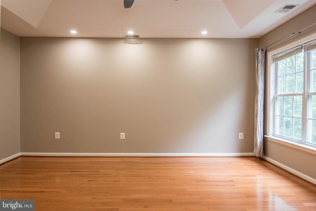 114 Herndon Mill Cir