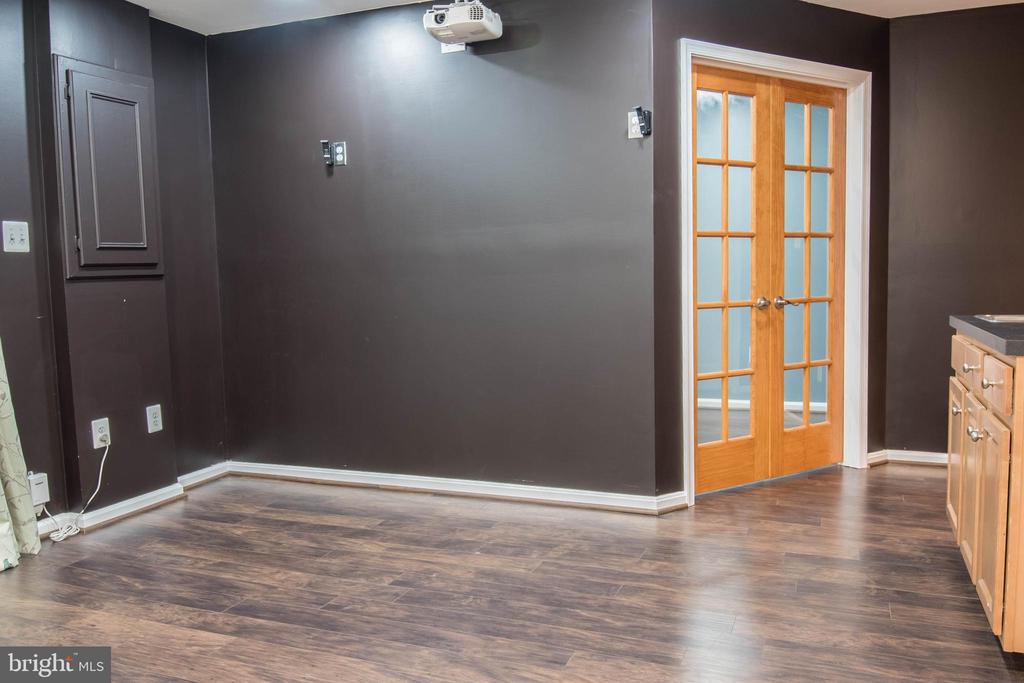 114 Herndon Mill Cir