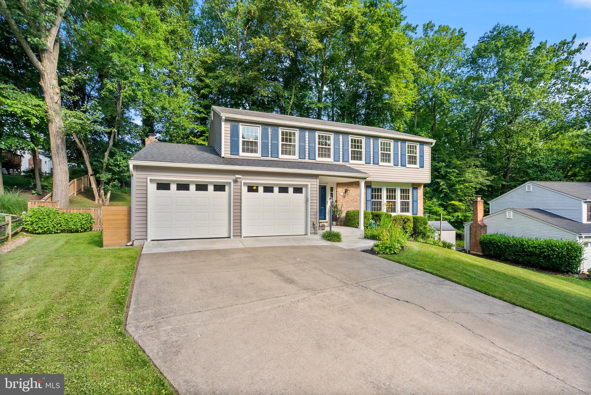 7737 Middle Valley Dr