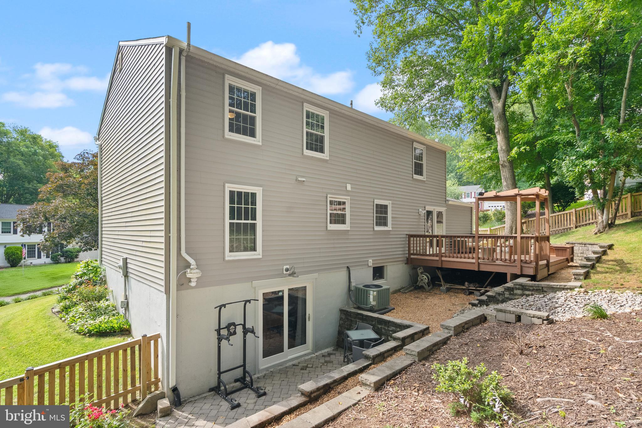 7737 Middle Valley Dr