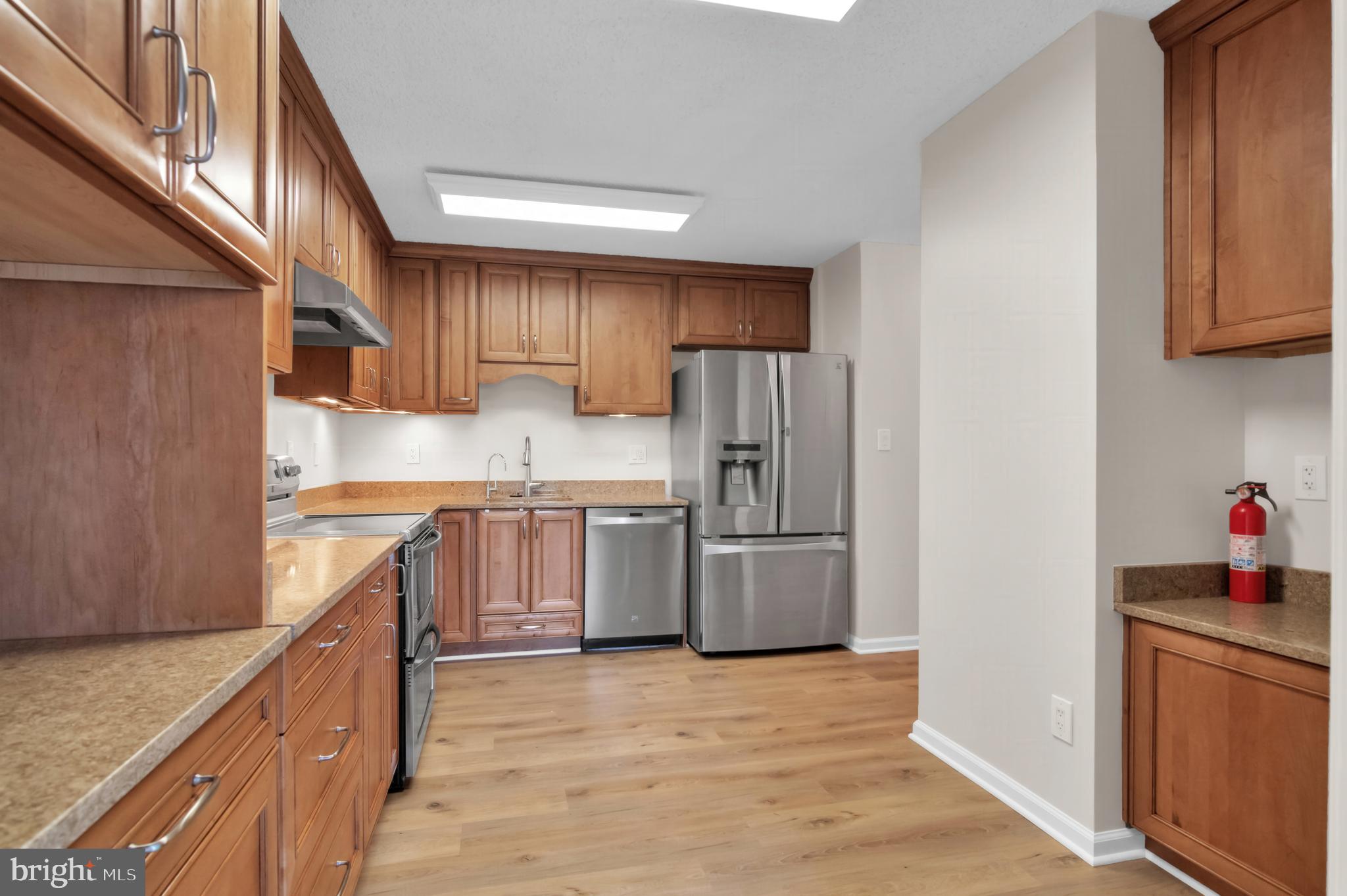 3800 Powell Ln #1022