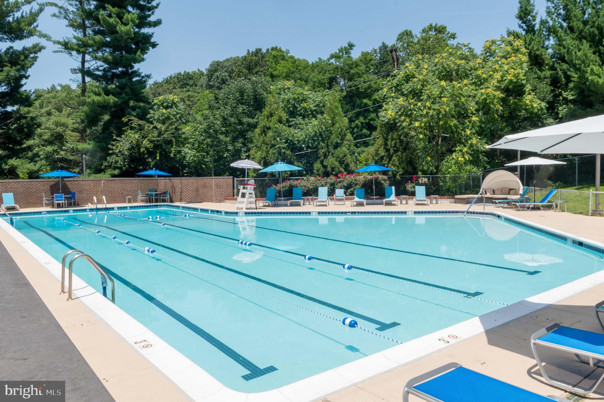 3800 Powell Ln #1022