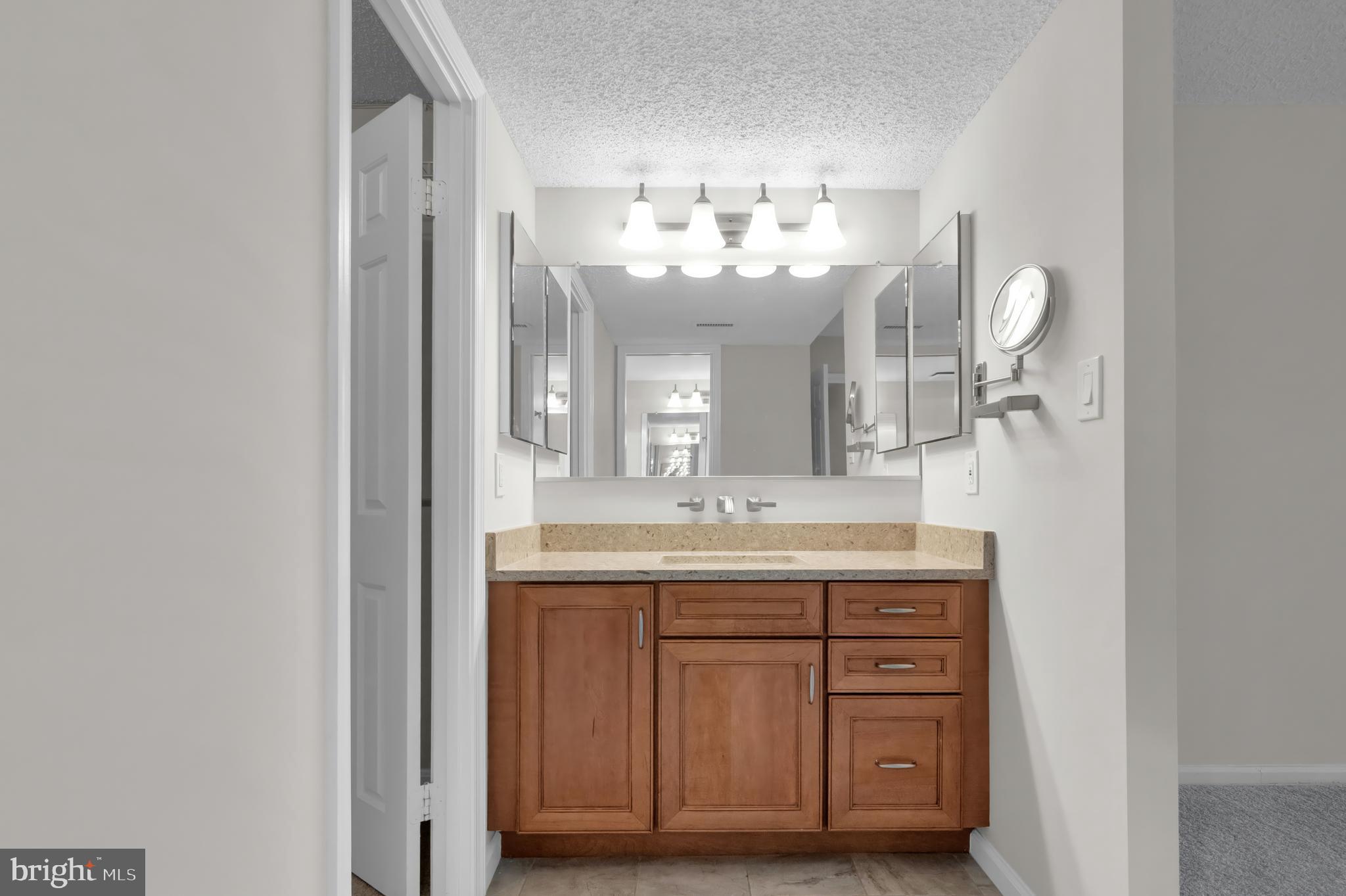 3800 Powell Ln #1022