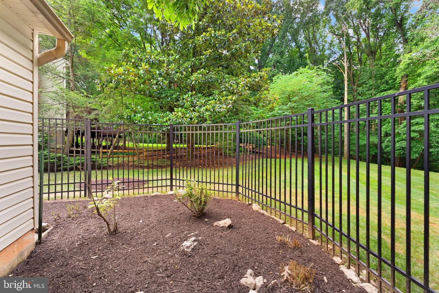 10912 Blue Roan Rd