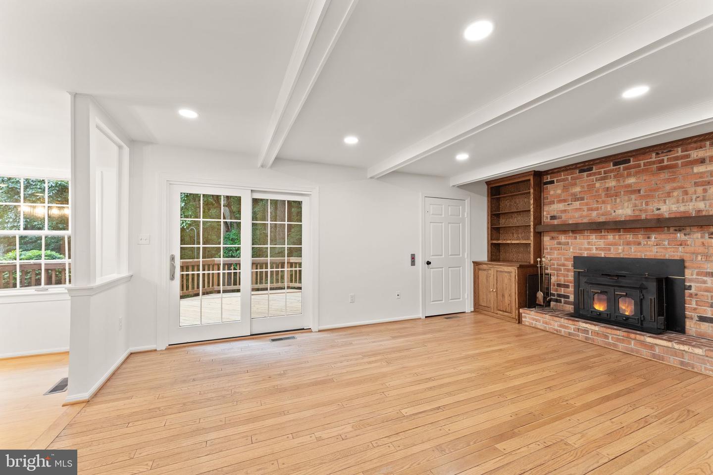 10912 Blue Roan Rd