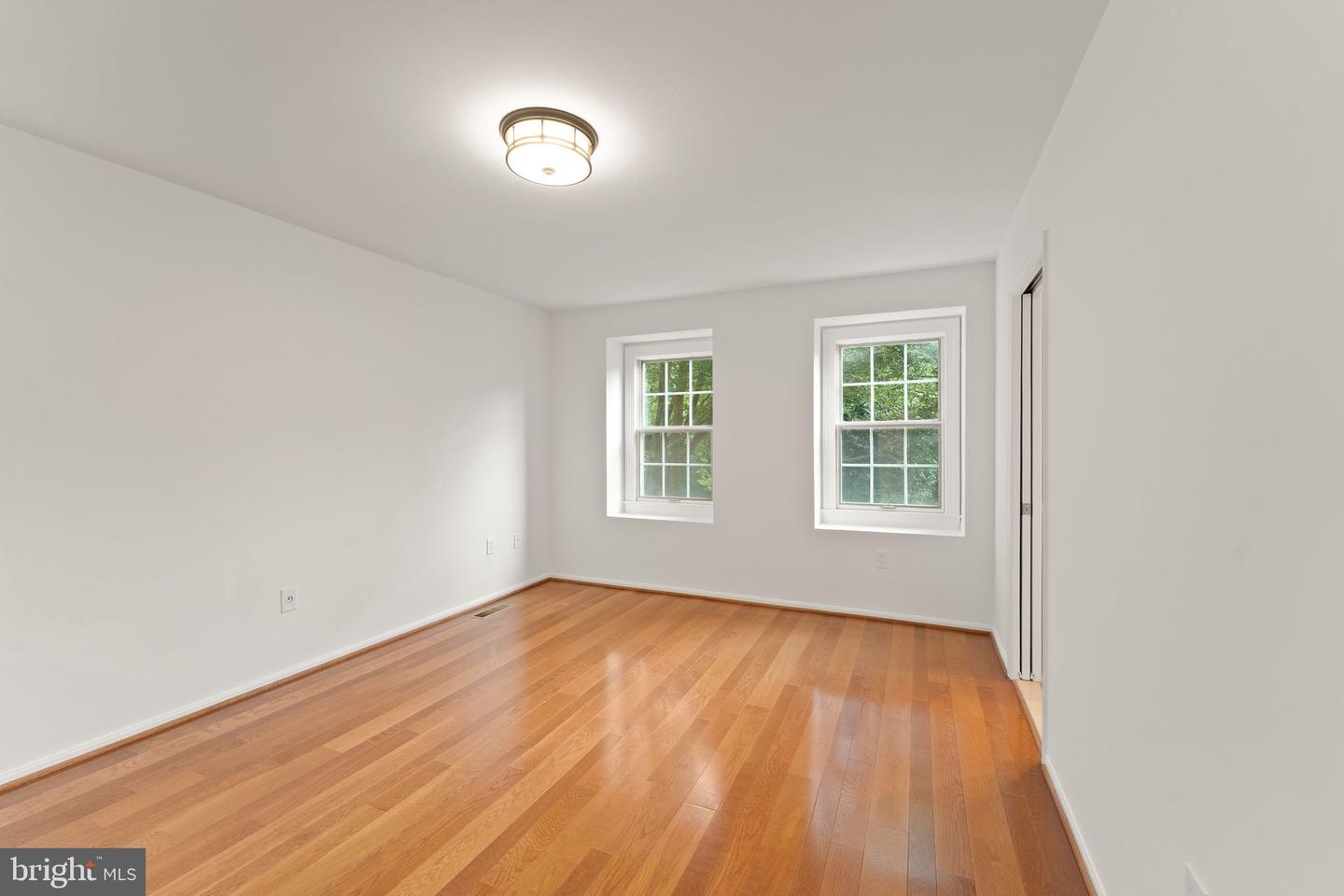 10912 Blue Roan Rd