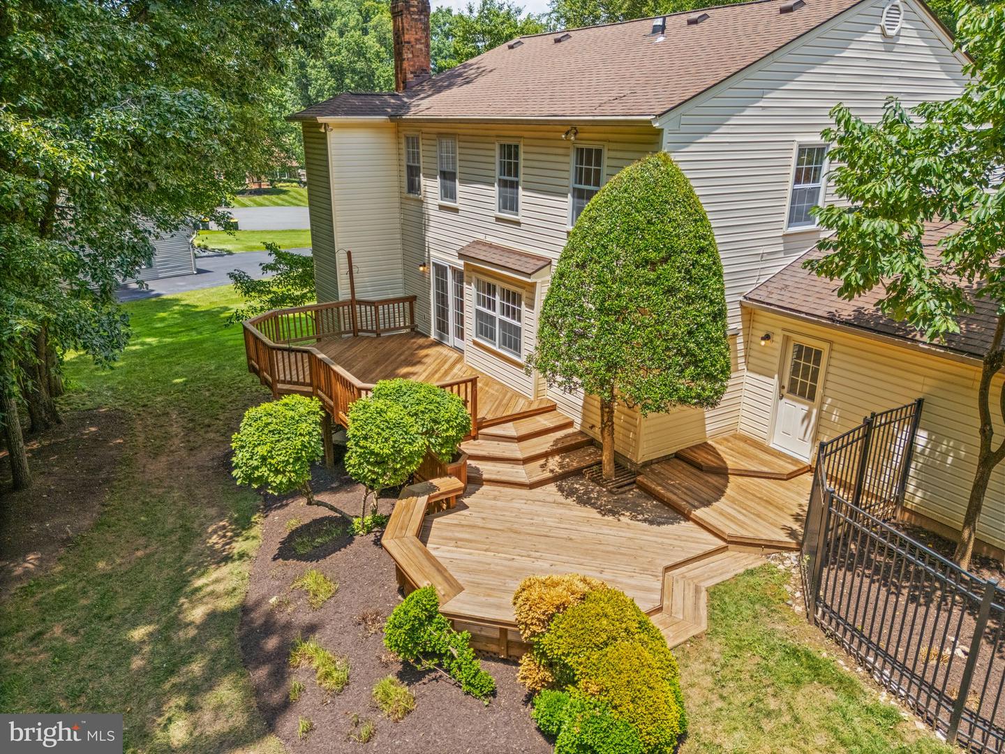 10912 Blue Roan Rd
