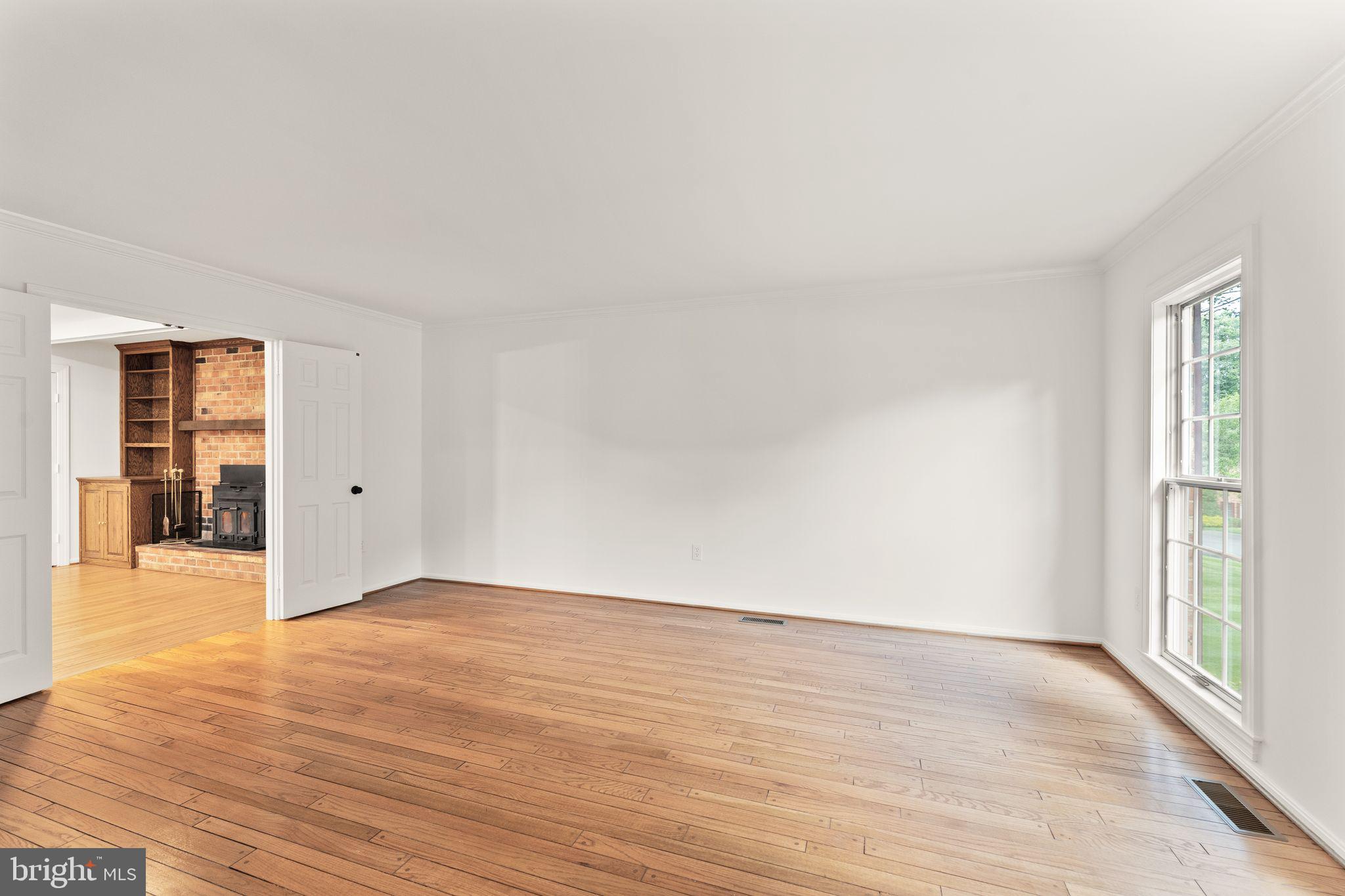 10912 Blue Roan Rd