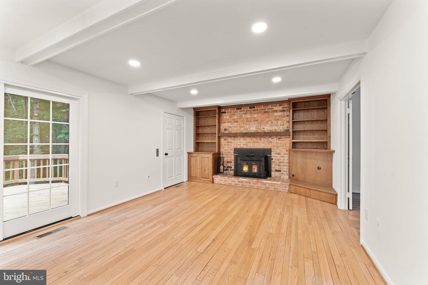 10912 Blue Roan Rd
