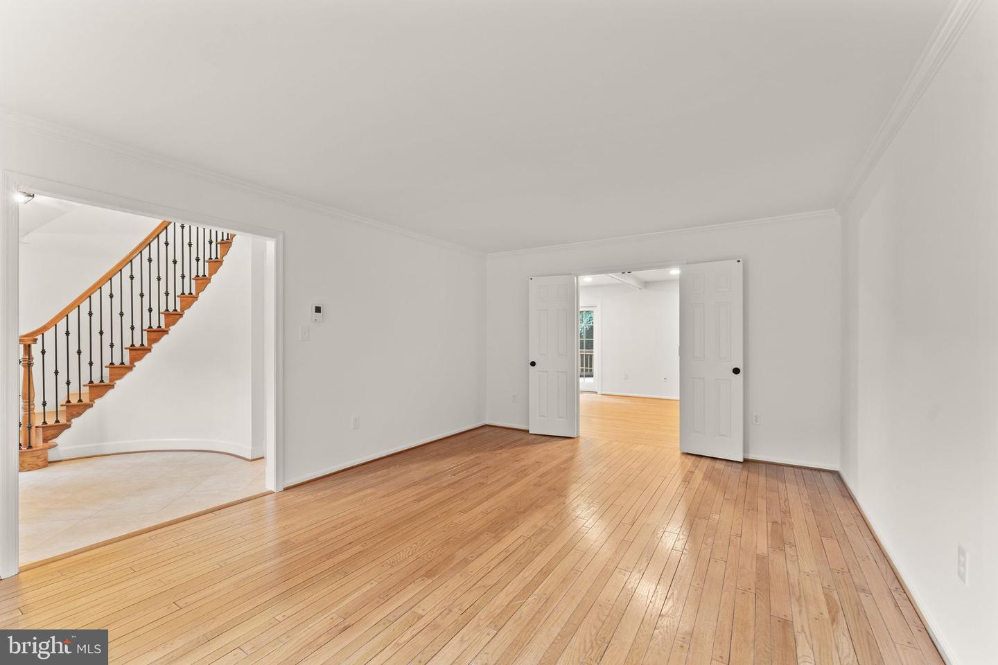 10912 Blue Roan Rd