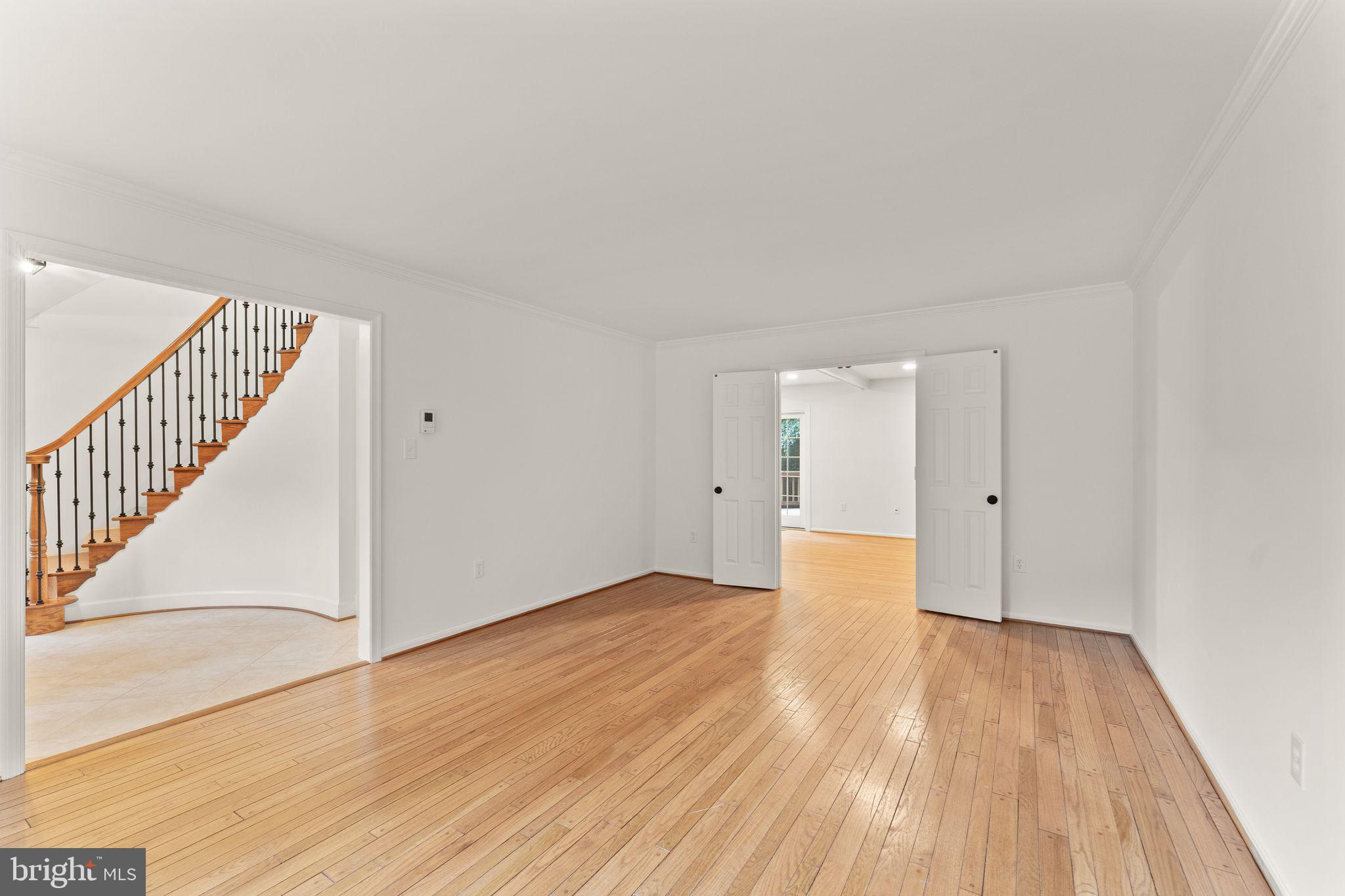 10912 Blue Roan Rd