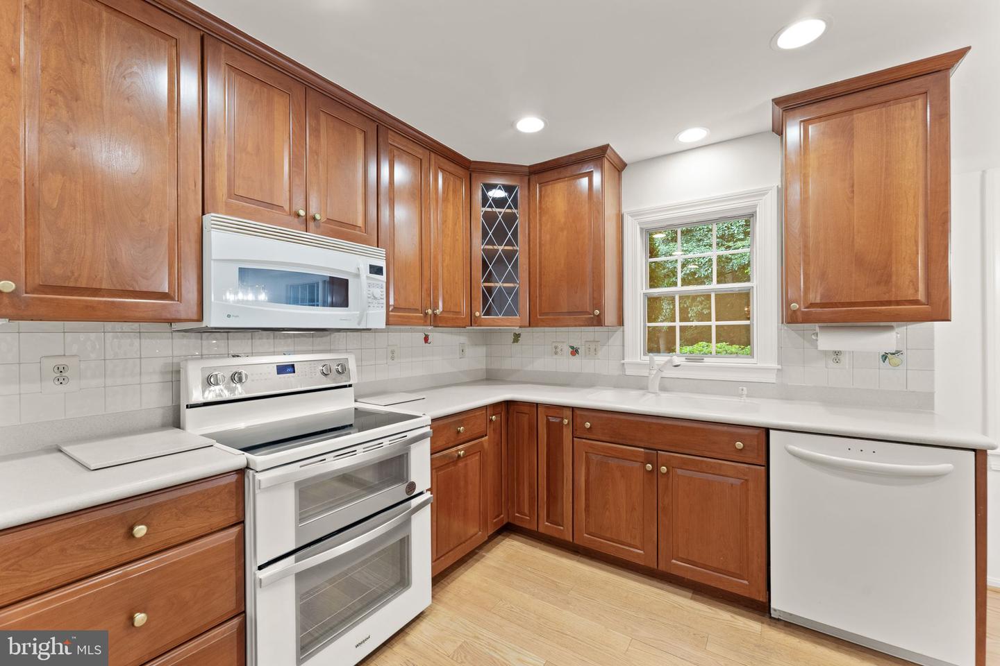 10912 Blue Roan Rd