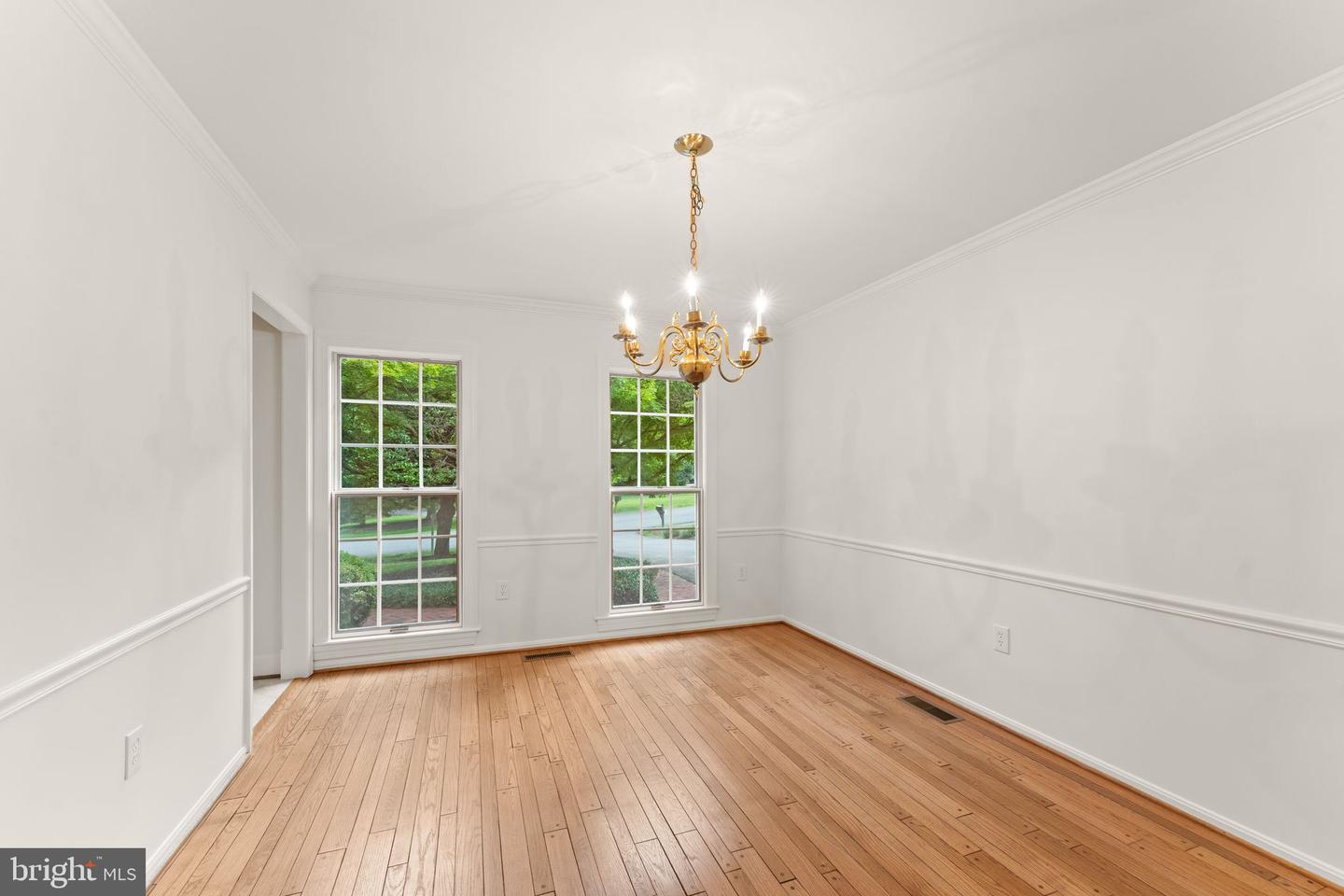 10912 Blue Roan Rd