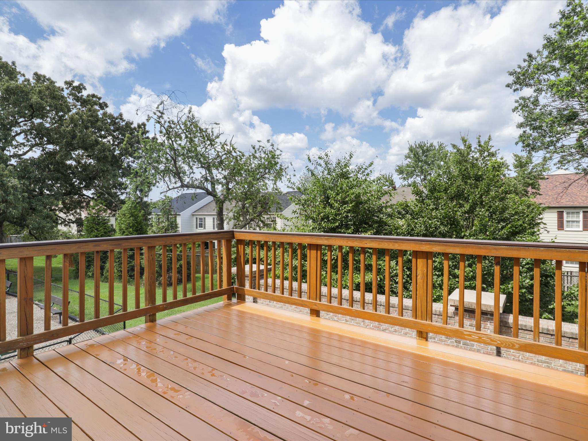 6272 Summit Point Ct